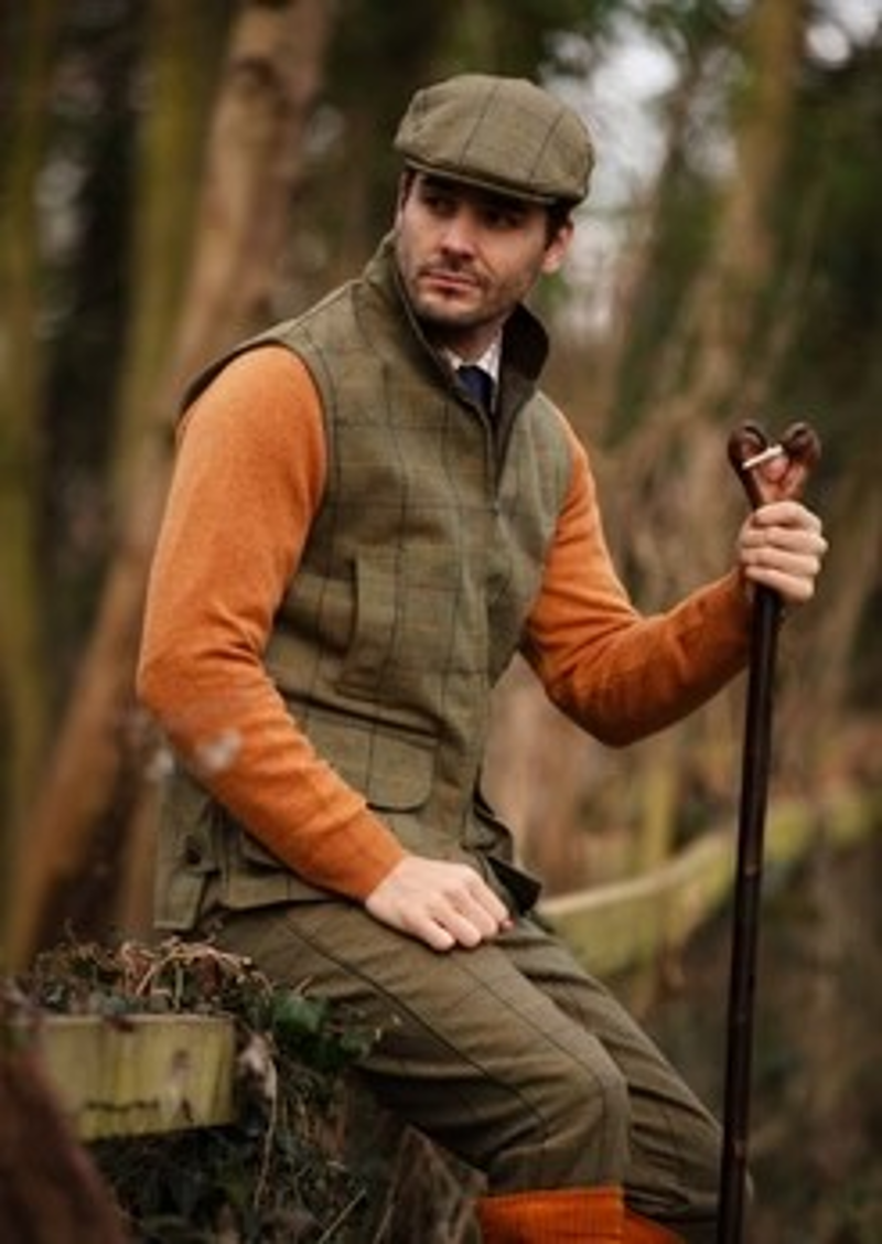 Alan Paine Rutland Mens Waistcoat Dark Moss-2