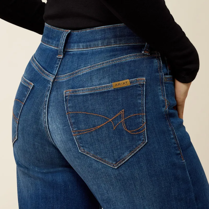 Ariat High Rise Vilma Ultrastretch Wide Leg Jeans in Norwalk-4