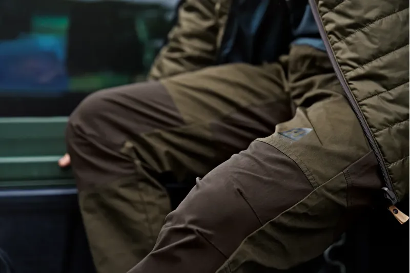 Harkila Fjell Trousers in Willow Green/Shadow Brown-2