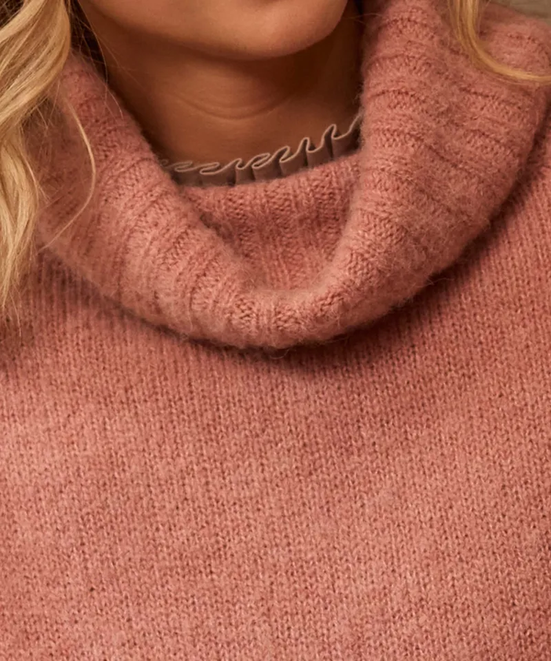 Schoffel Country Sutton Roll Neck Jumper in Dusky Pink-8