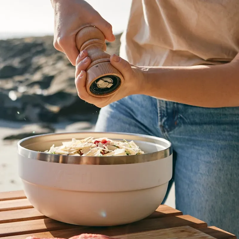 Yeti Rambler Bowl Small in Tahini-4