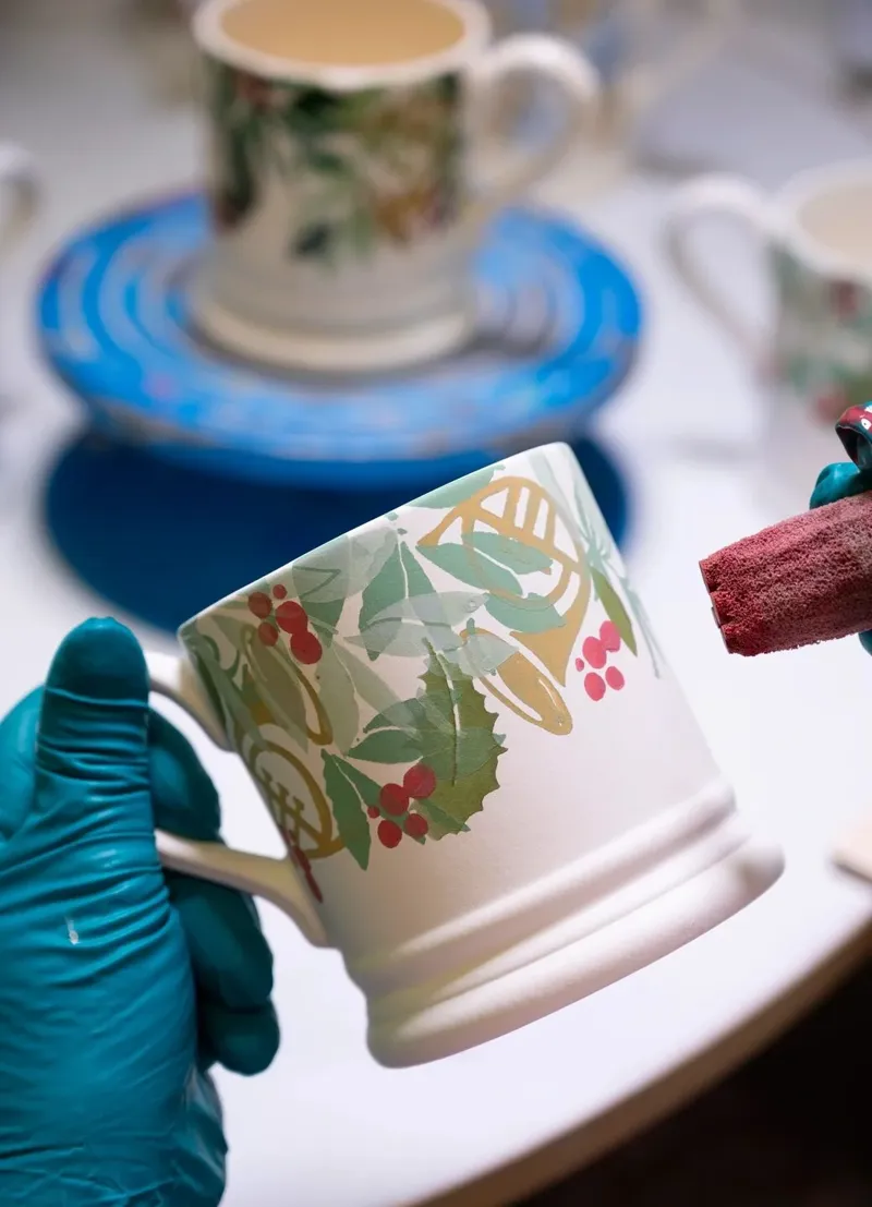 Emma Bridgewater Bring In The Green 1/2 Pint Mug-5