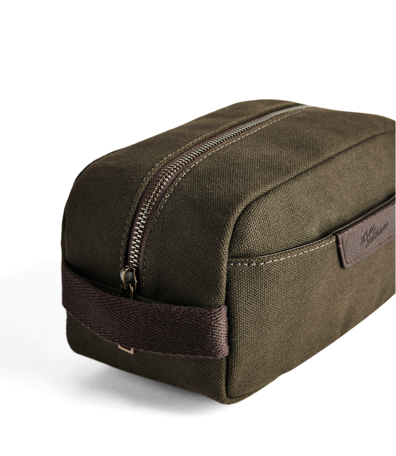RM Williams Barrenjoey Toiletry Bag in Dark Khaki-5