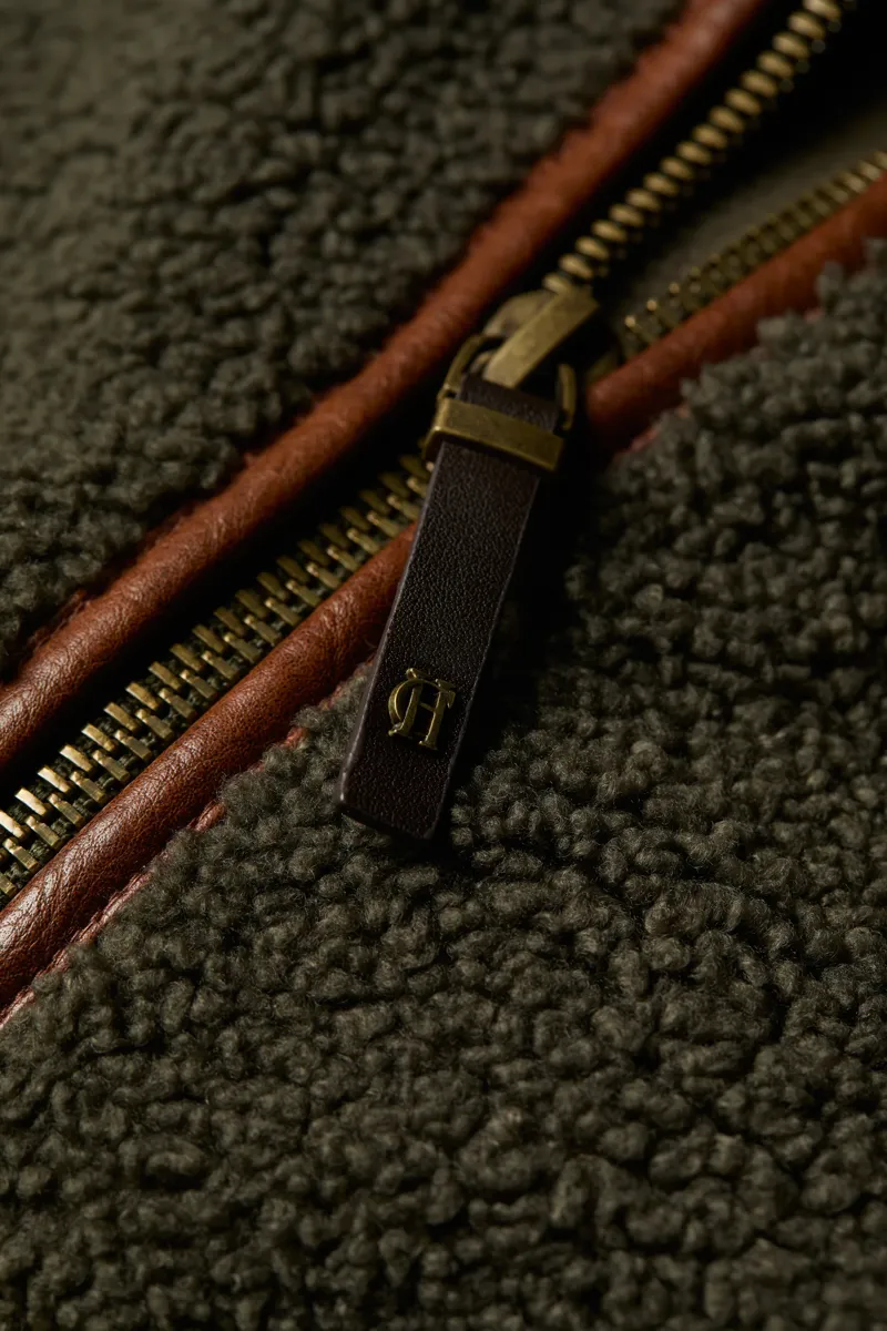 Holland Cooper Country Fleece Gilet Khaki Borg-7