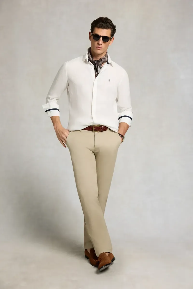 Holland Cooper Men's Regular Fit Linen Shirt in White-3