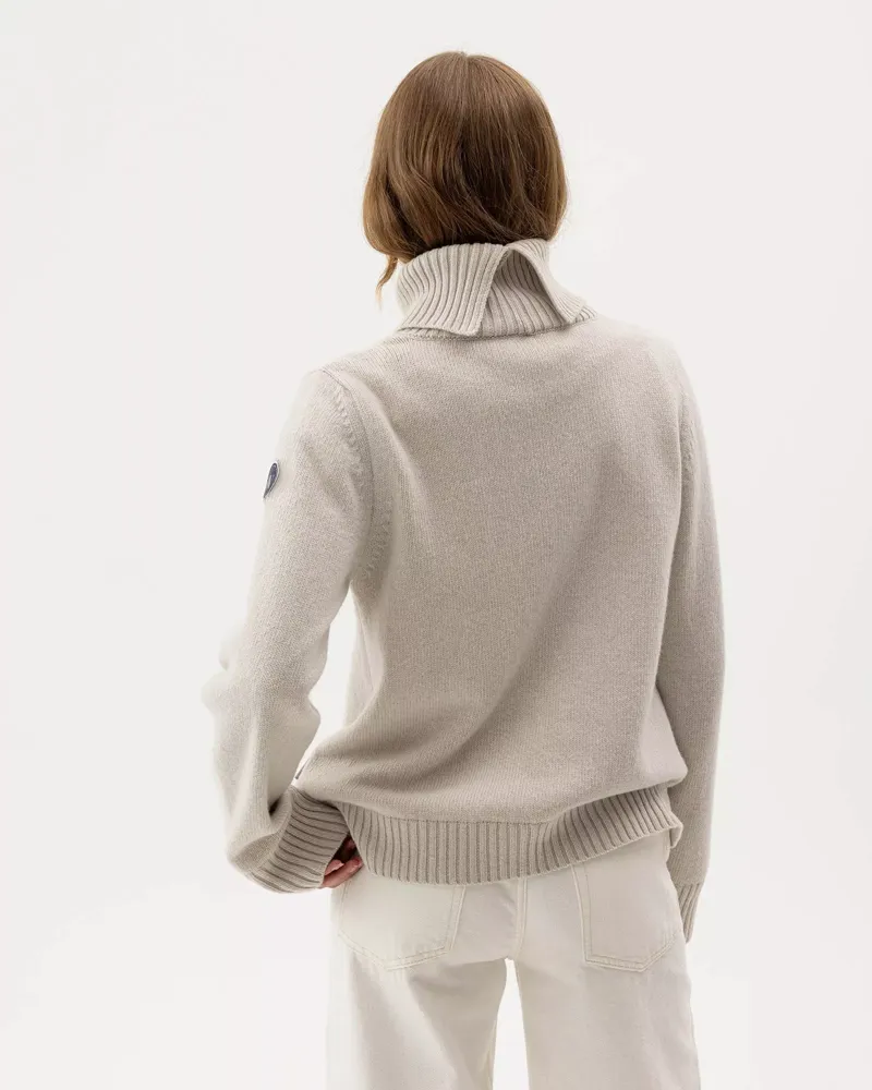 Holebrook Ellie Turtle Neck WP in Pearl-2
