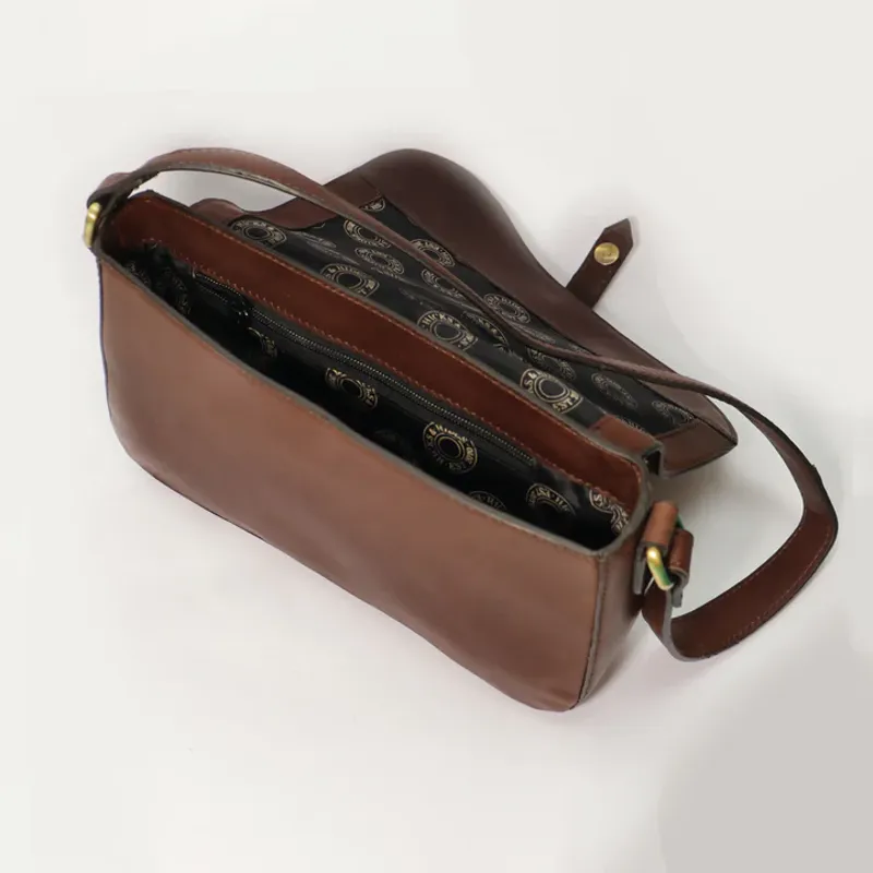 Hicks and Hides Icomb Handbag Brown-2