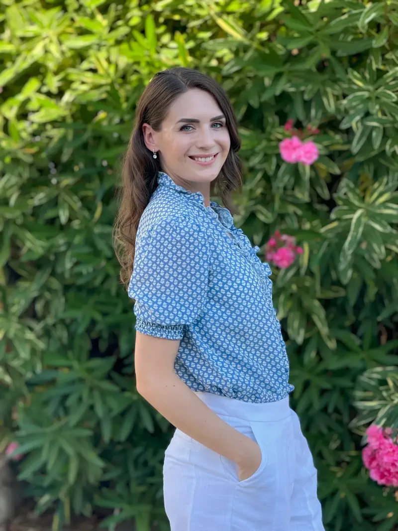 Guinea Emily Heart Silk Short Sleeve Shirt in Pale Blue-7