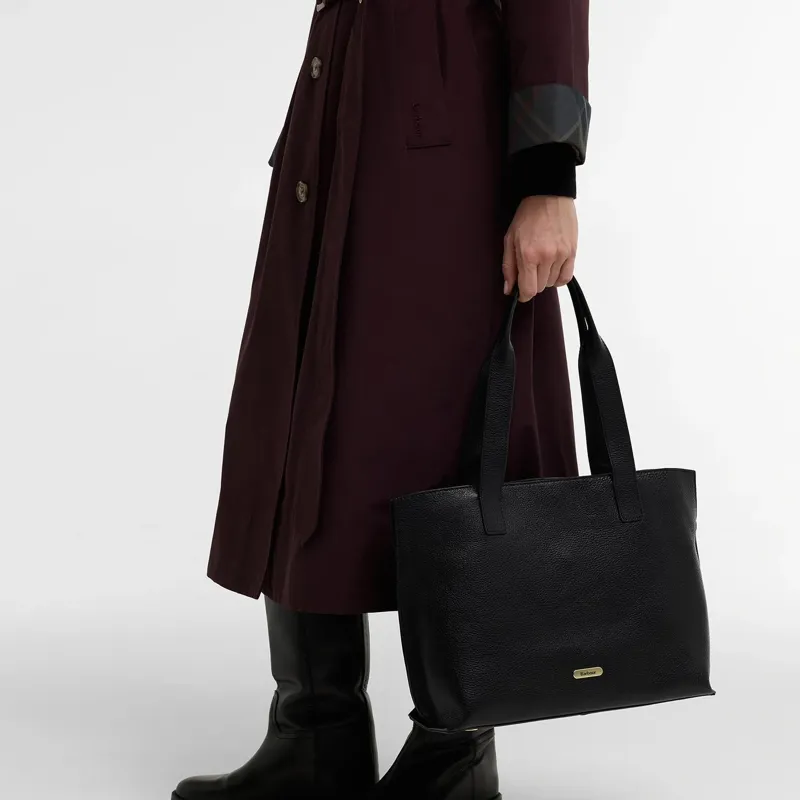 Barbour Alder Leather Tote Bag Large in Black-3