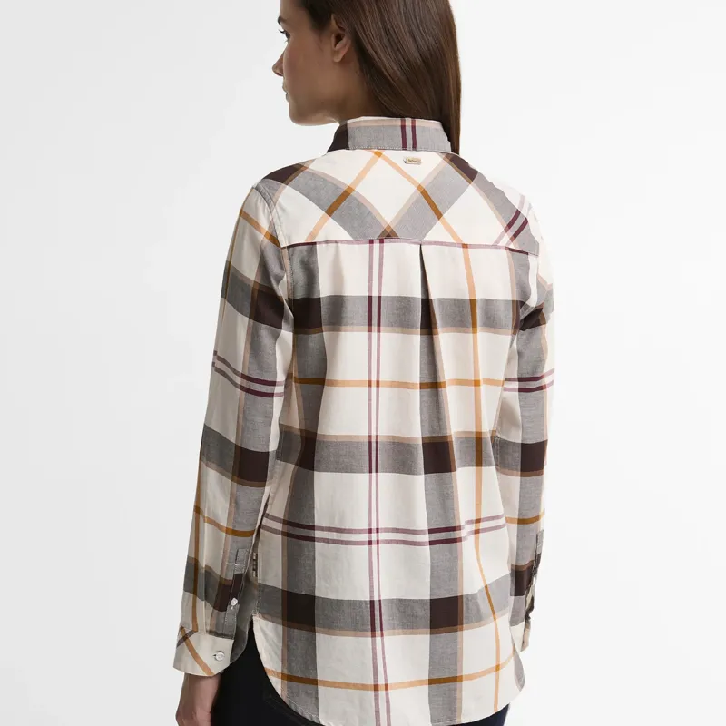 Barbour Moorland Relaxed Long-Sleeved Shirt in Ecru Muted Tartan-2