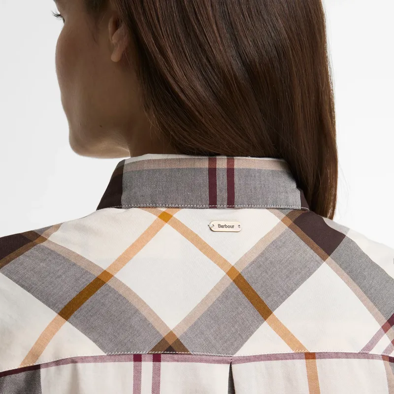 Barbour Moorland Relaxed Long-Sleeved Shirt in Ecru Muted Tartan-4