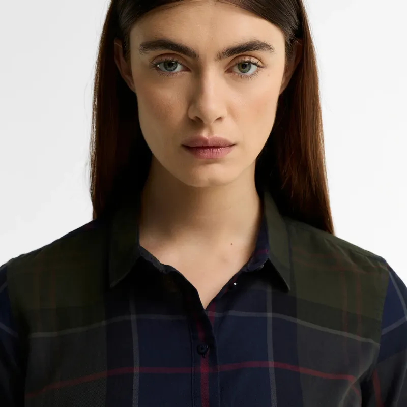 Barbour Bredon Check Long-Sleeved Shirt in Shadow Classic Tartan-3