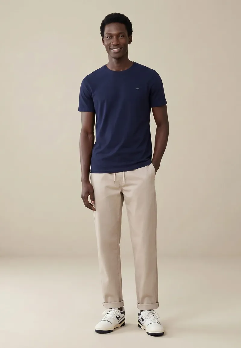 Fynch-Hatton O-Neck T-shirt in Navy-3