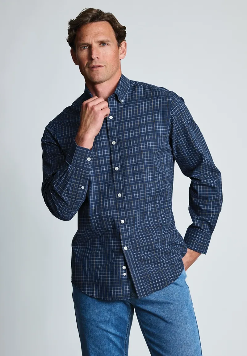 Brook Taverner Fine Tattersall Shirt in Navy-2