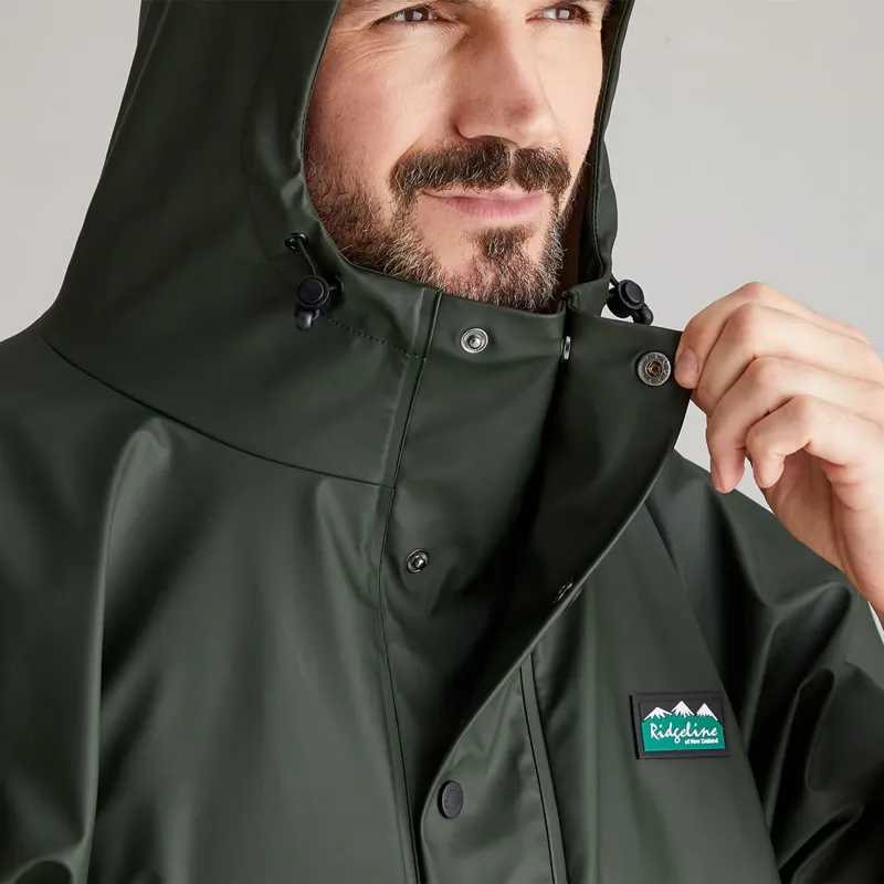 Ridgeline Signature Unisex Poncho in Deep Forest-8