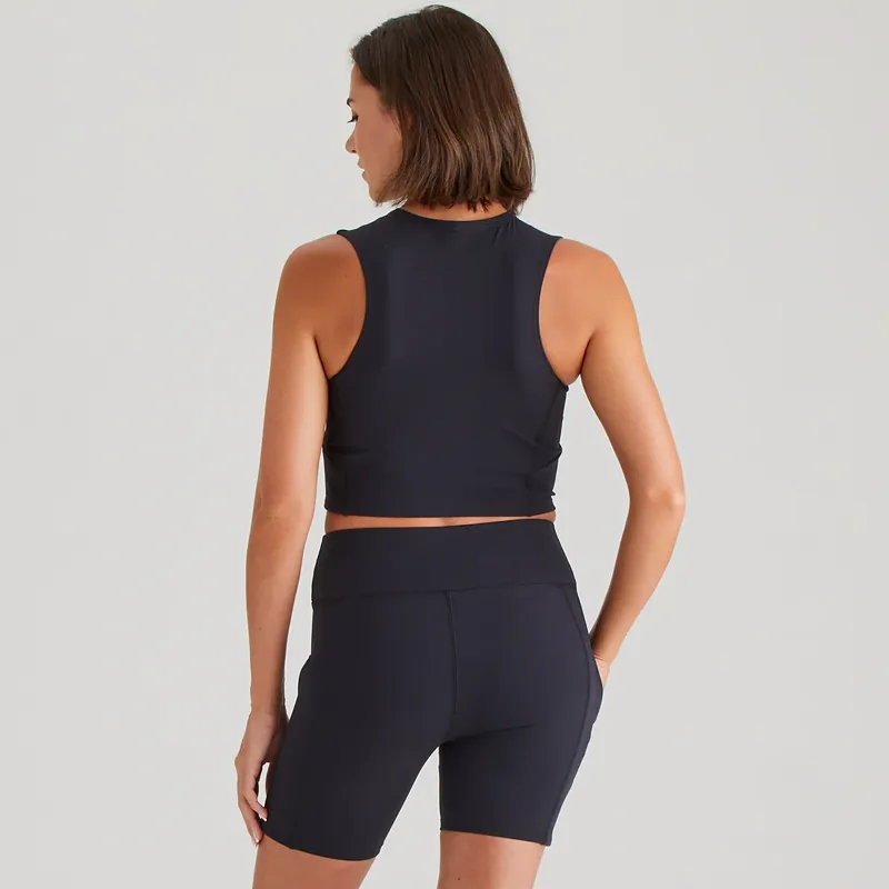 Ridgeline Infinity Women's Shorts in Black-4