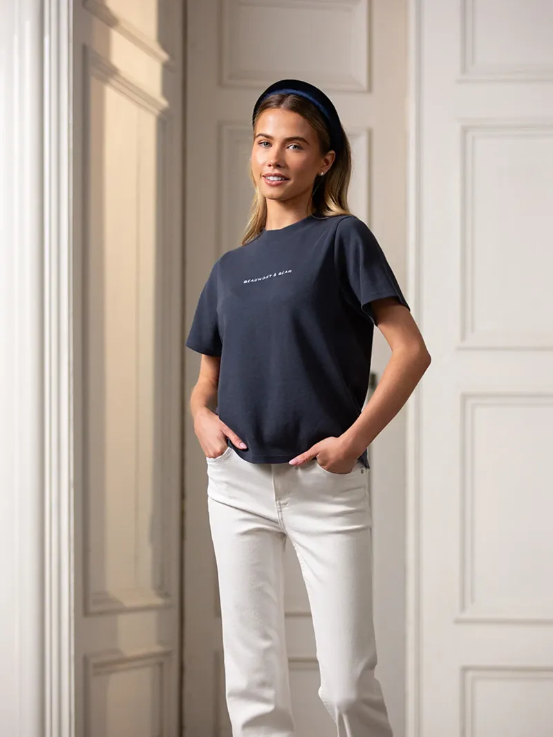 Beaumont and Bear Sidbury Women's T-Shirt in Washed Navy-2