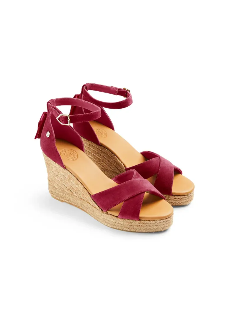 Fairfax and Favor Valencia Wedge Cherry Suede