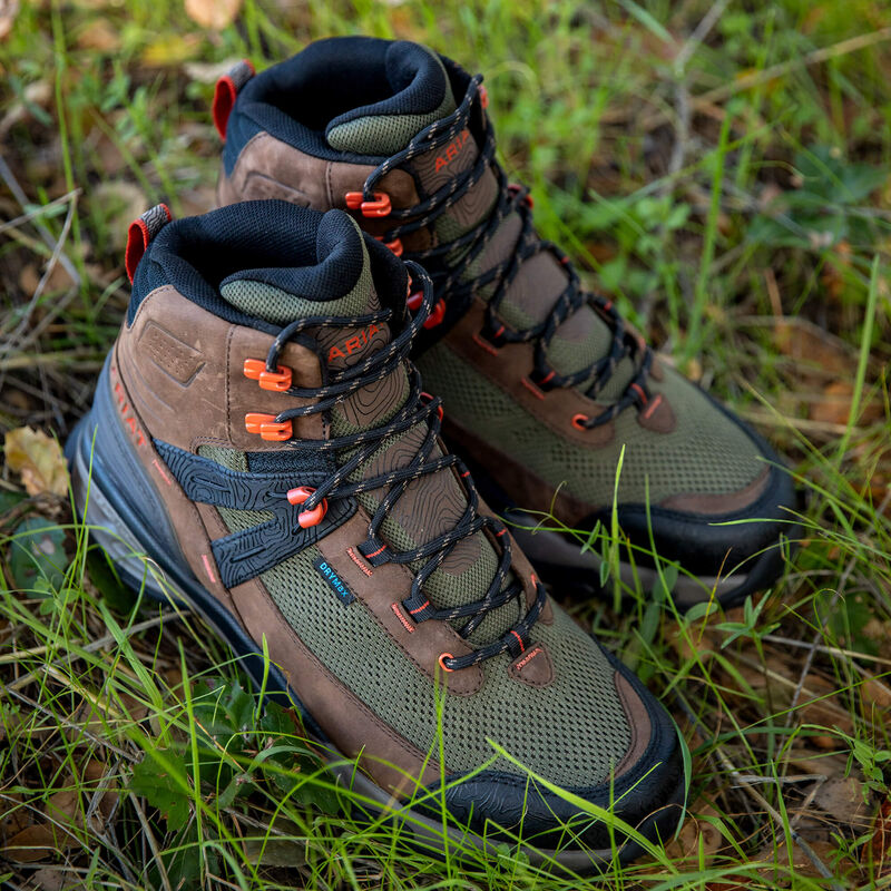 Ariat Traverse Mid Waterproof Hiking Boots Men in Brown Bark-1