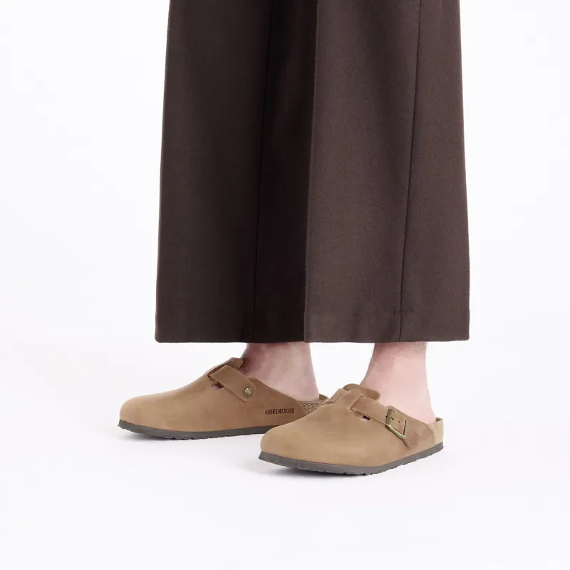 Birkenstock Boston Natural Leather Oiled Clogs Regular Fit in Cognac-9