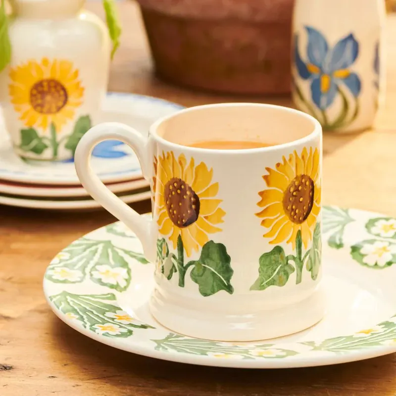 Emma Bridgewater Sunflower 1/2 Pint Mug in Sunflower-1