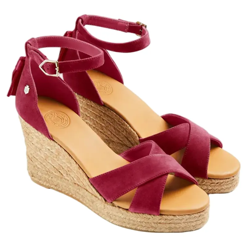 Fairfax and Favor Valencia Wedge Cherry Suede