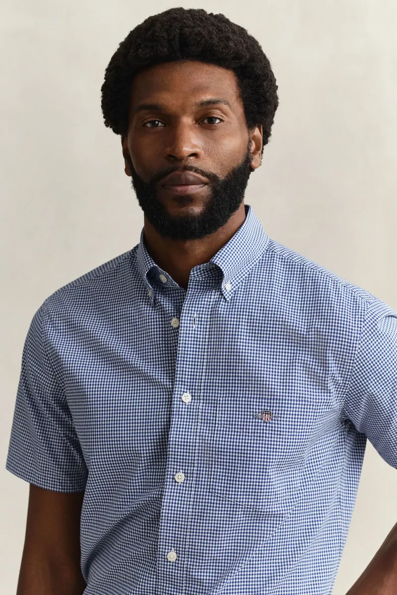 Gant Regular Classic Poplin Gingham Short Sleeve Shirt in College Blue-5