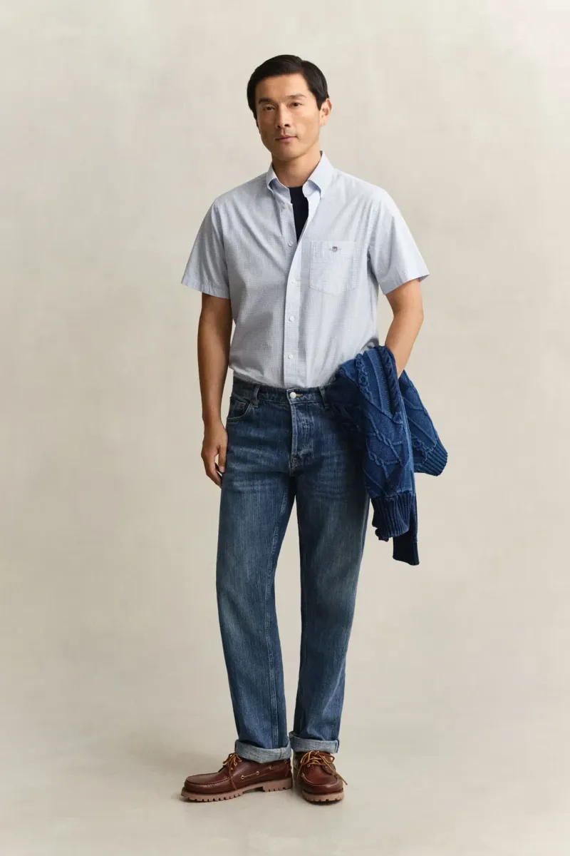 Gant Regular Classic Poplin Gingham Short Sleeve Shirt in Light Blue-2