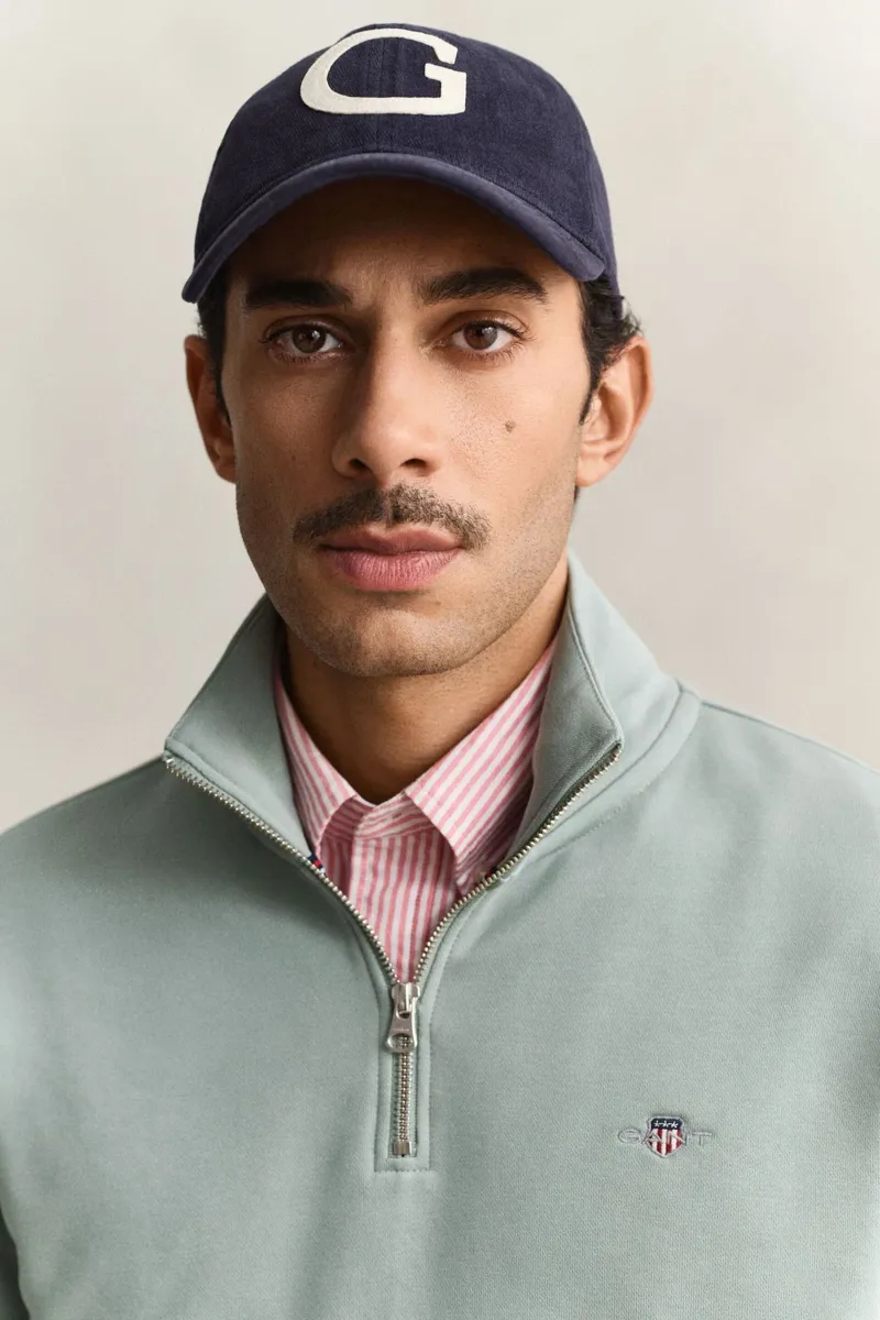 Gant Shield Half Zip Sweatshirt in Ceramic Grey-3