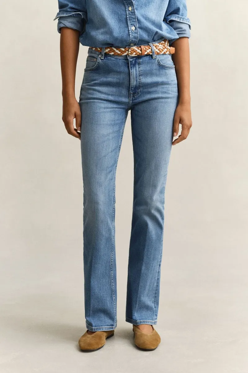 Gant Slim Flare Stretch Jeans in Semi Light Blue Broken In-2