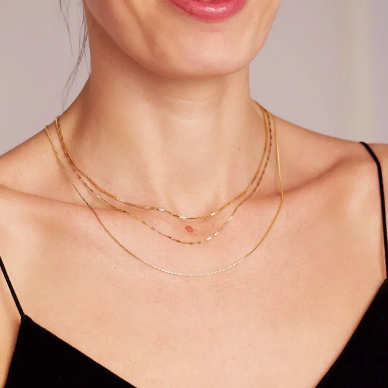 Gold Trip Mini Box Chain Necklace in Gold-2