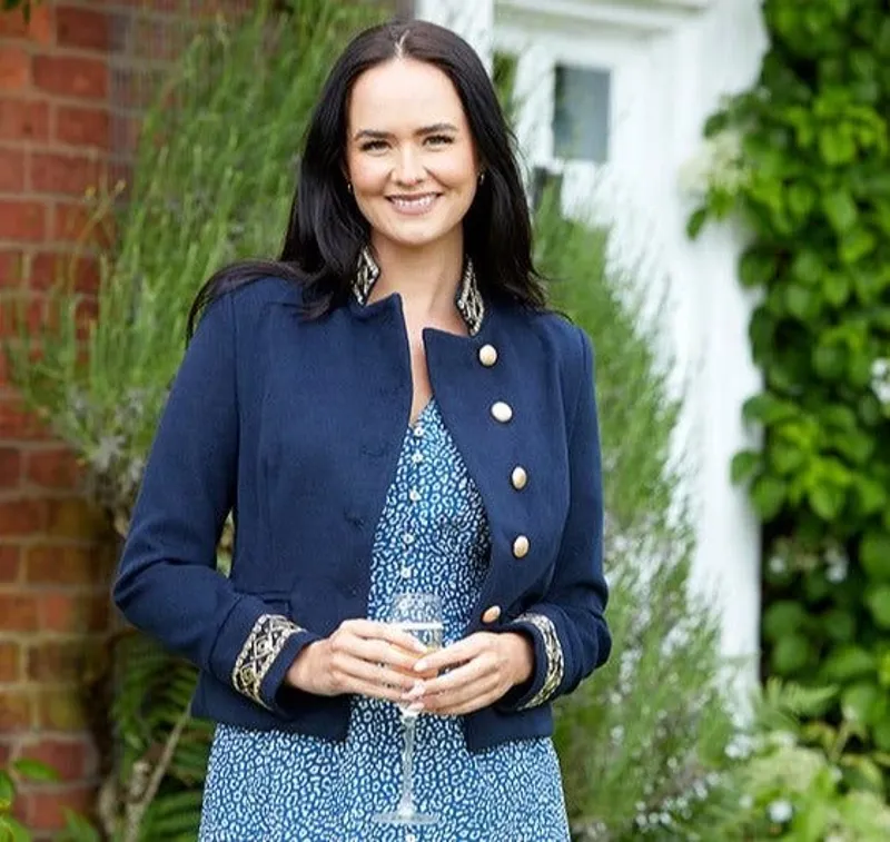 Guinea Mayfair Military Jacket in Navy-10