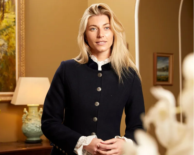 Guinea Newbury Wool Jacket in Navy-6