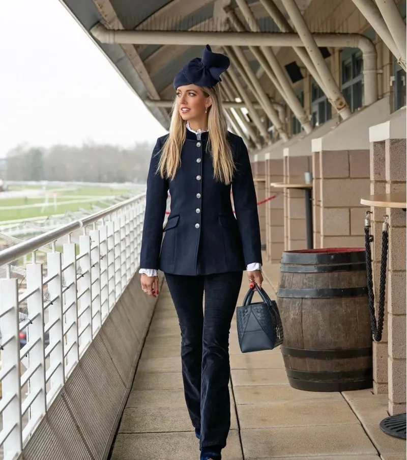 Guinea Newbury Wool Jacket in Navy-9