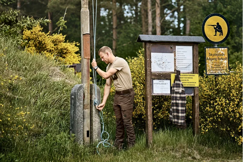 Harkila Heim Short Sleeve T-Shirt in Pure Cashmere-5