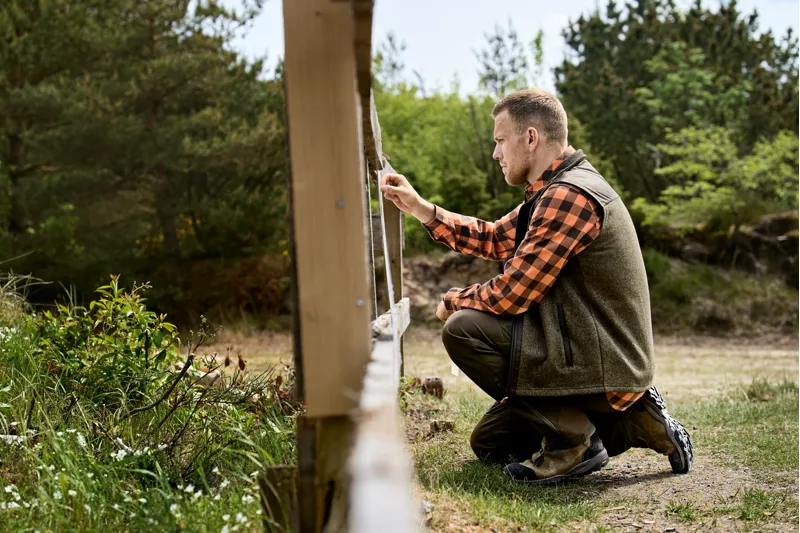 Harkila Kalix Fleece Waistcoat in Willow Green-8