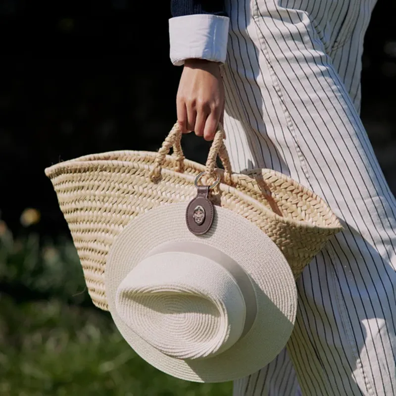 Hicks and Brown Hat Clip Brown-1