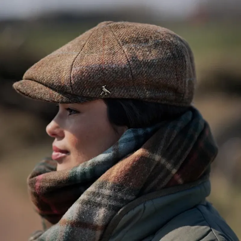 Hicks and Brown Felsham Tweed Baker Boy Cap in Brown-3