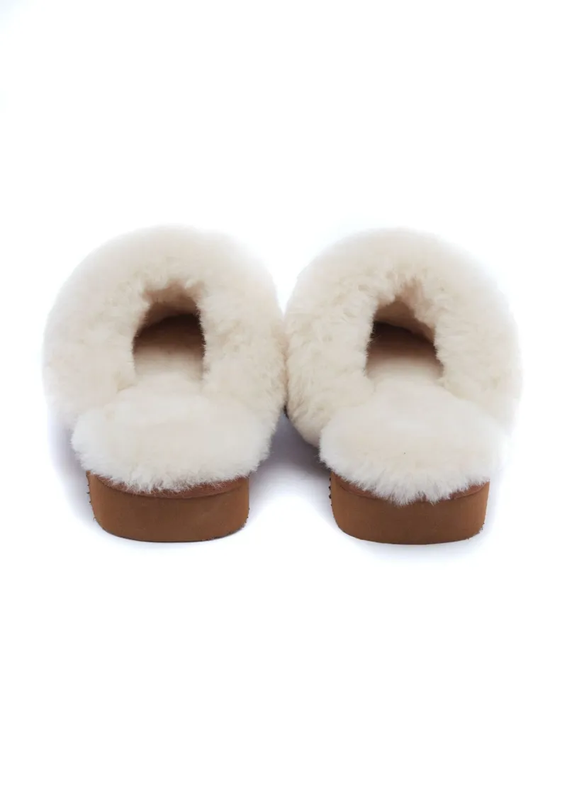 Holland Cooper HC Shearling Slipper in Tan-4