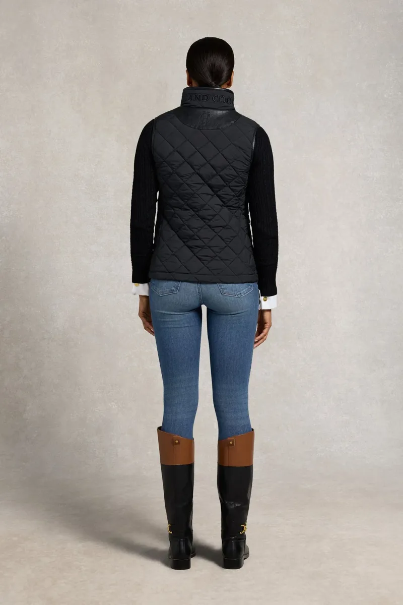 Holland Cooper Lightweight Country Gilet in Black-8