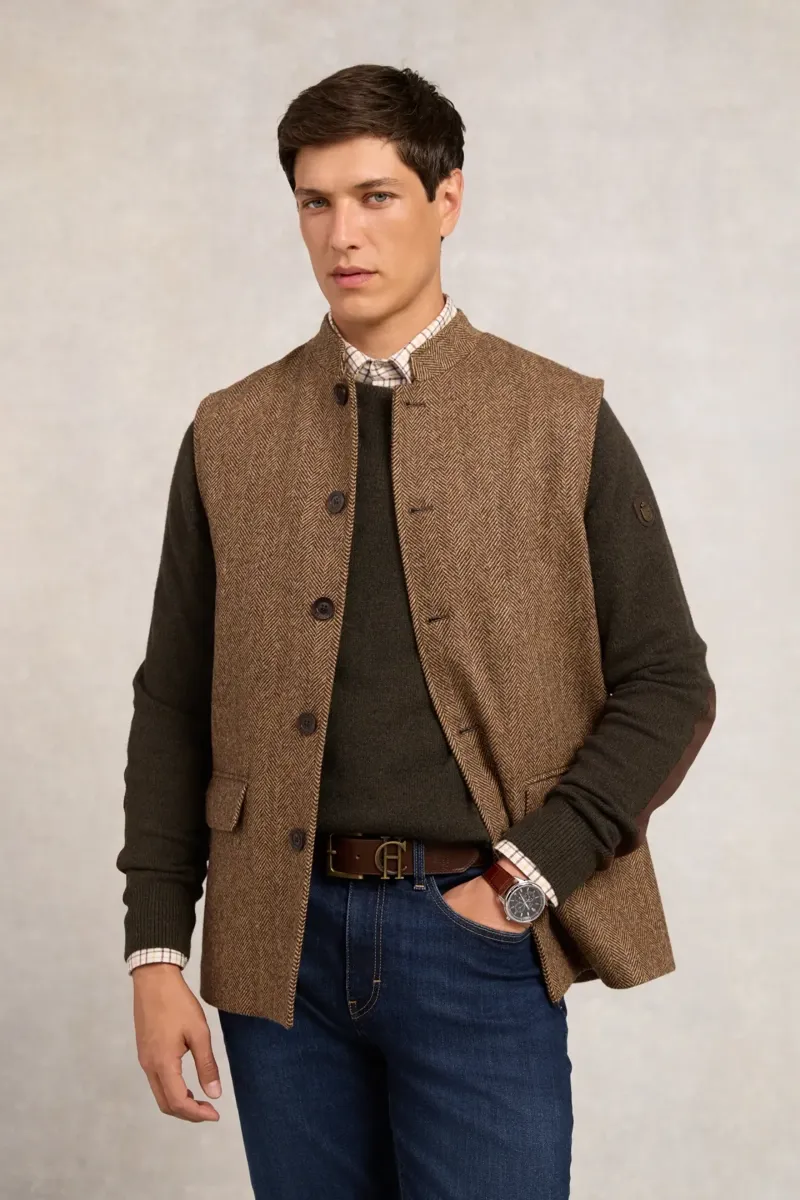 Holland Cooper Nehru Gilet Large Scale Brown Herringbone-1