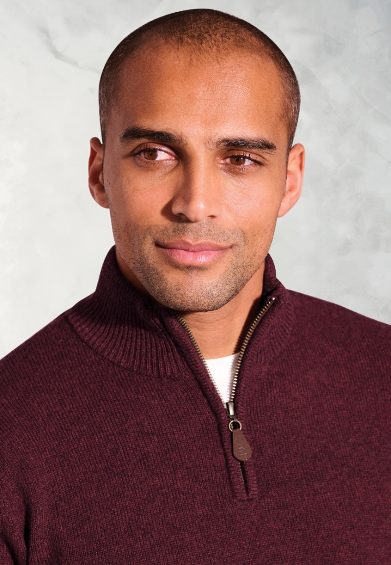 Brook Taverner Rutherford Lambswool Zip Neck Jumper in Burgundy-2