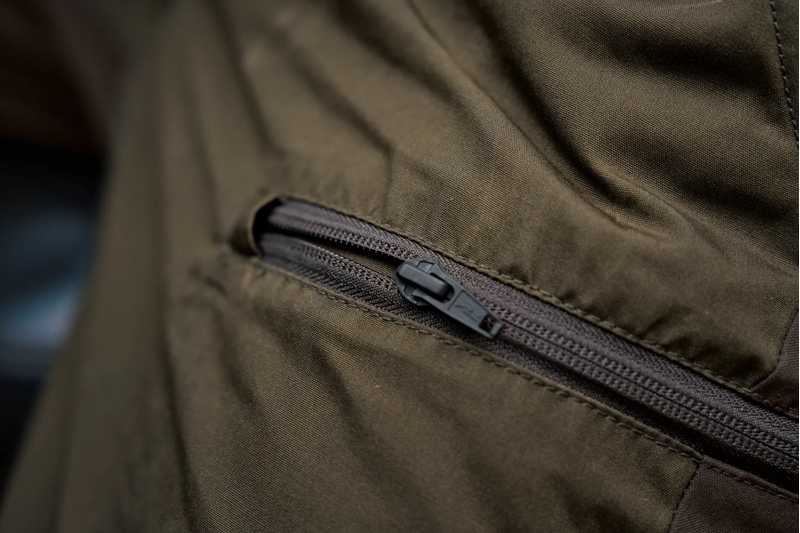 Harkila Fjell Trousers in Willow Green/Shadow Brown-3