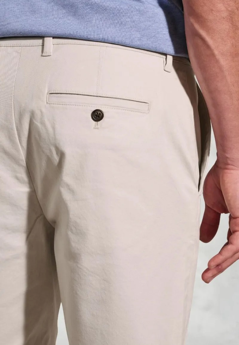 Brook Taverner Leo Stone Stretch Cotton Chino Shorts-2