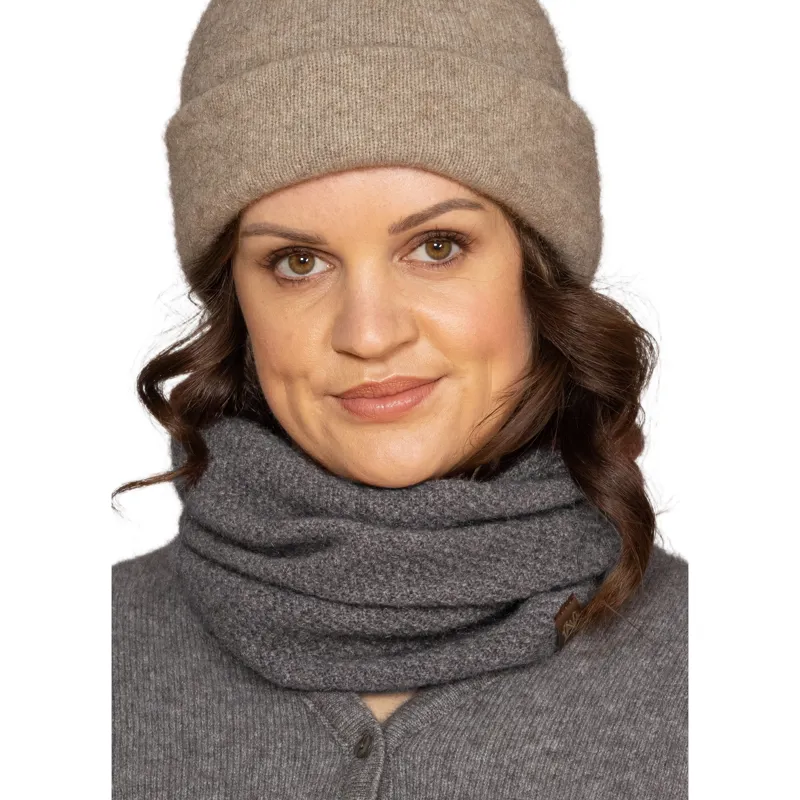 Noble Wilde Neck Warmer in Shale-1