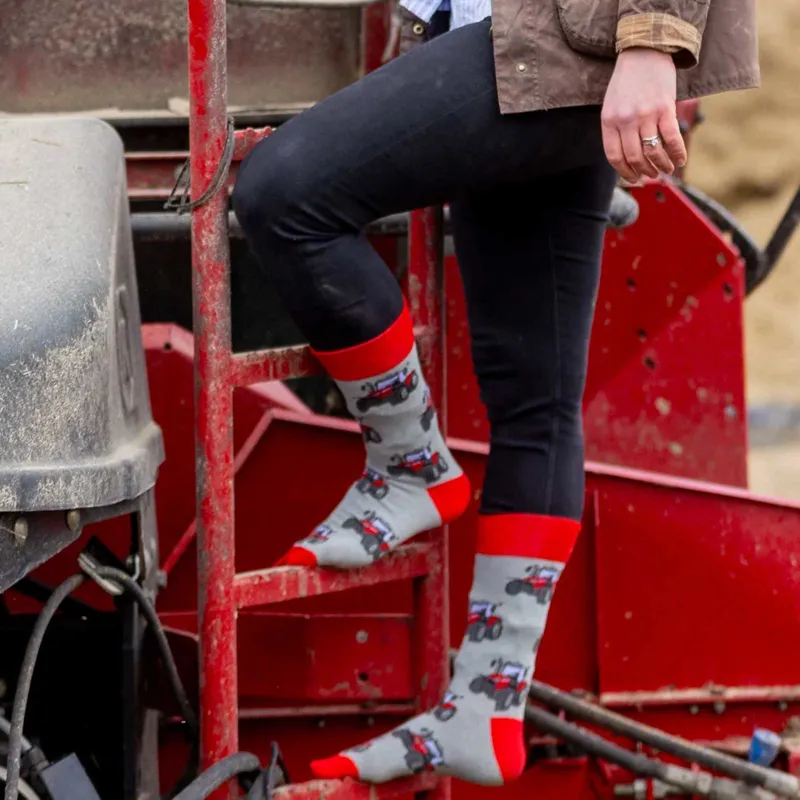 Country Moos Red Tractor Crew Socks UK3.5-6-1