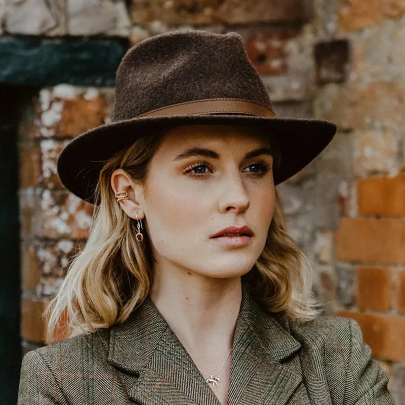 Reeves and Reeves Sterling Silver Snaffle Bit Drop Dangly Earring -1