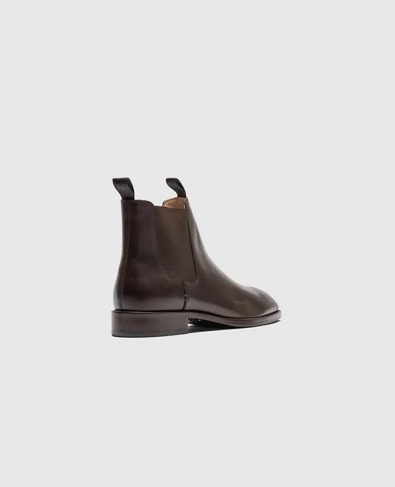 Rodd and Gunn Farmlands Chelsea Boot in Chocolate-3