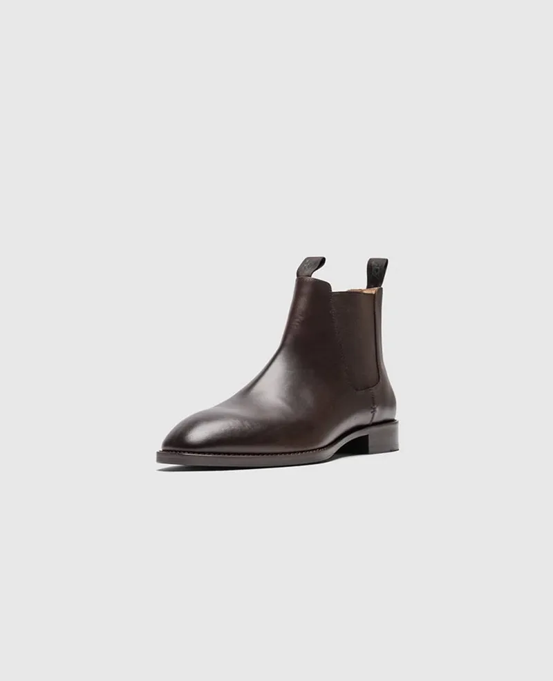 Rodd and Gunn Farmlands Chelsea Boot in Chocolate-9