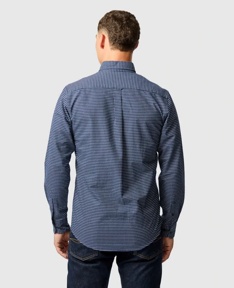 Rodd and Gunn Gunn Check Oxford 5 Sports Fit Shirt in Midnight-1